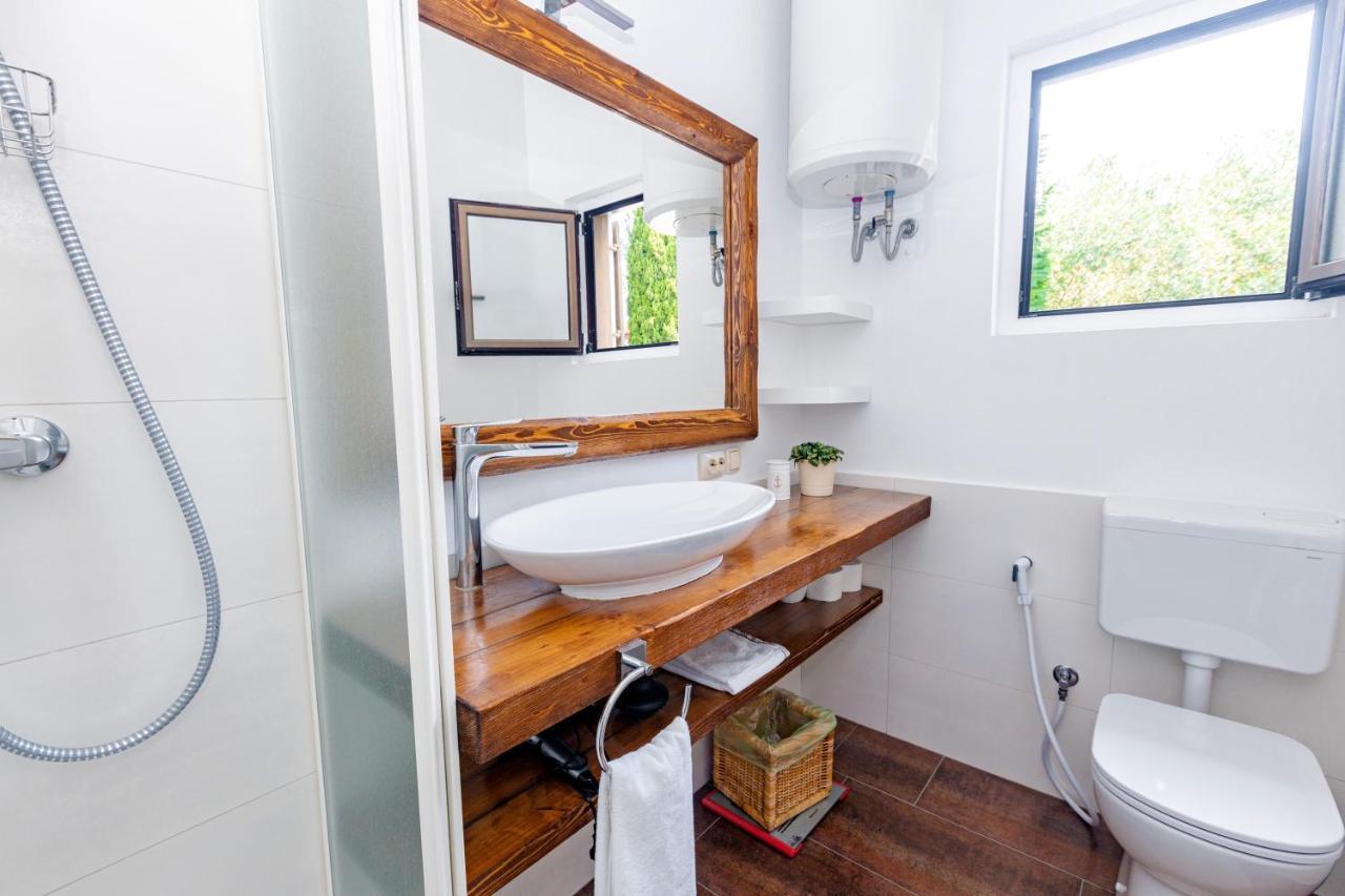 Residence Pecek Novigrad Istria エクステリア 写真