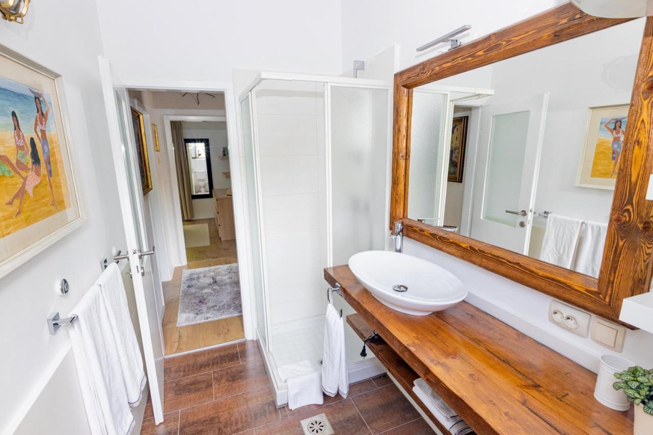 Residence Pecek Novigrad Istria エクステリア 写真